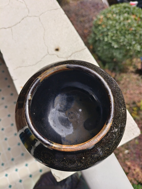 古玩陶瓷磁州窯系黑釉罐真品鑒賞圖
