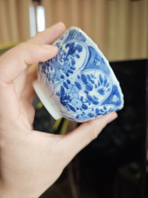 古玩陶瓷康熙青花杯真品鑒賞圖