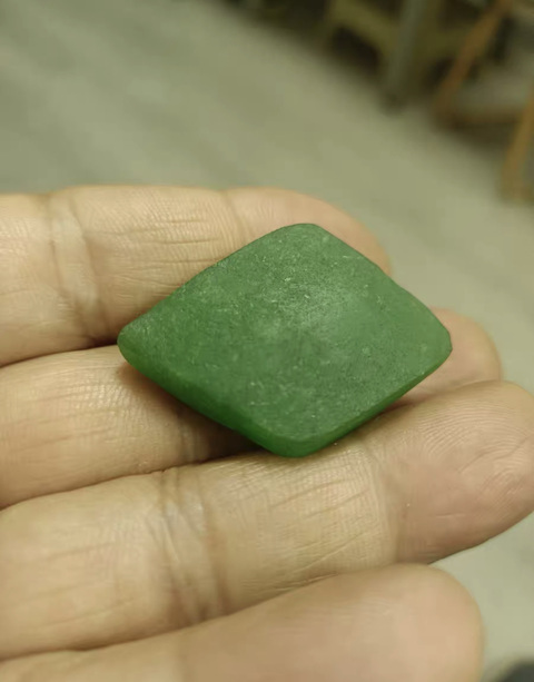 古玩玉器天然翡翠料真品鑒賞圖