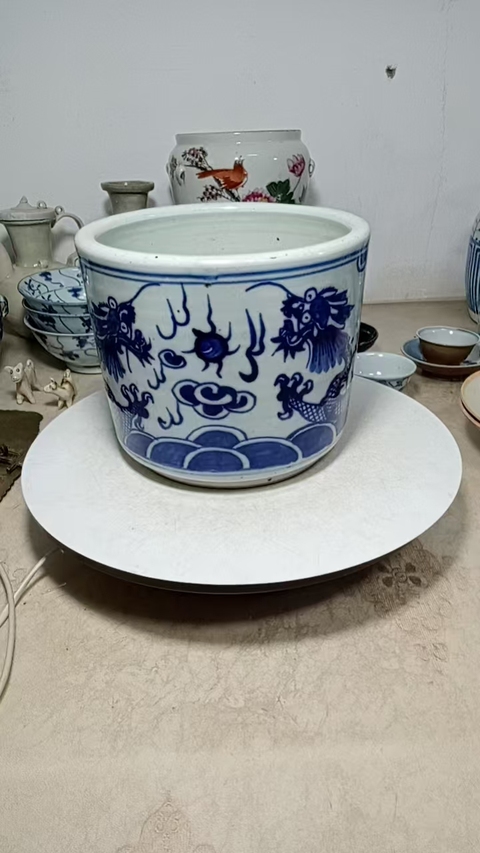 古玩陶瓷青花雙龍戲珠紋爐真品鑒賞圖