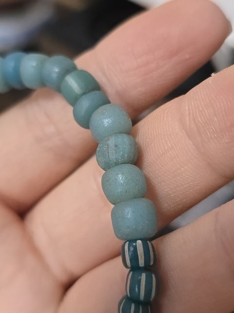 古玩玉器古代琉璃手串真品鑒賞圖