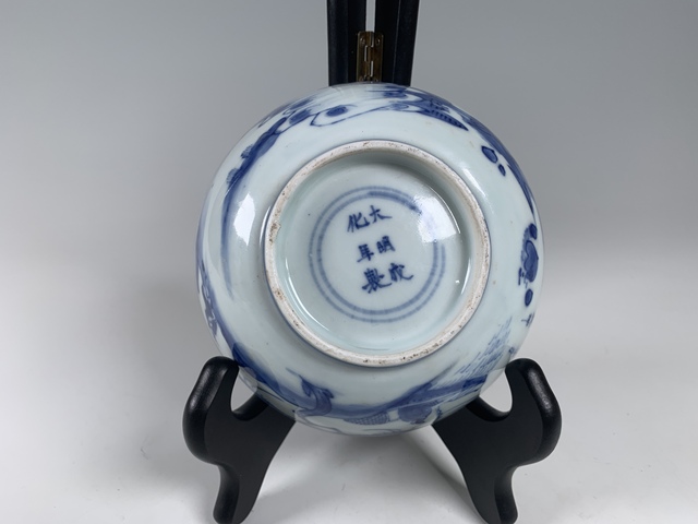 古玩陶瓷碗真品鑒賞圖