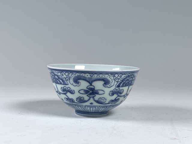 古玩陶瓷杯真品鑒賞圖