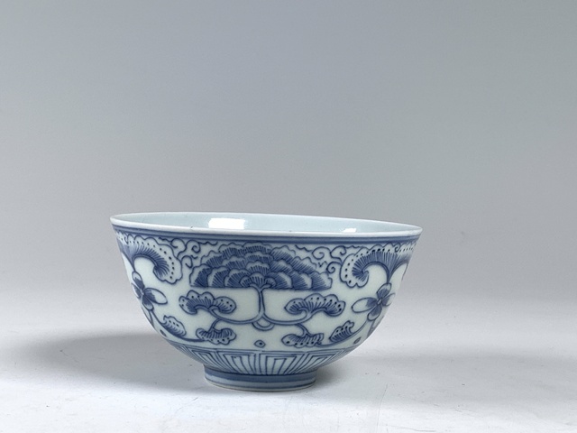 古玩陶瓷杯真品鑒賞圖