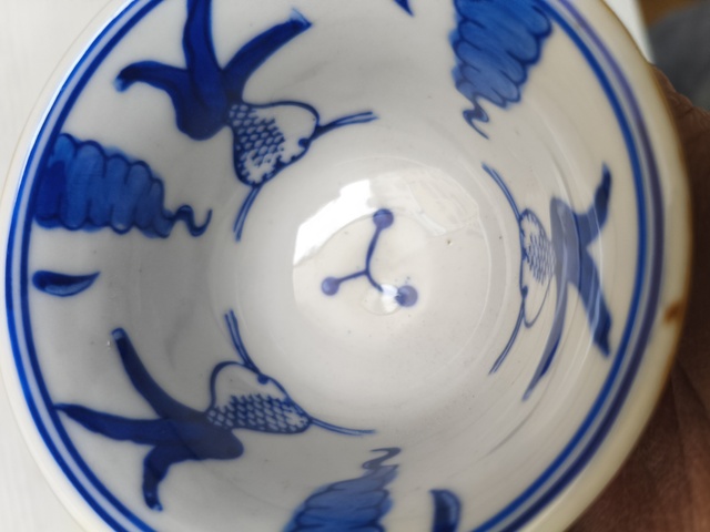 古玩陶瓷外紫金釉內(nèi)青花杯真品鑒賞圖