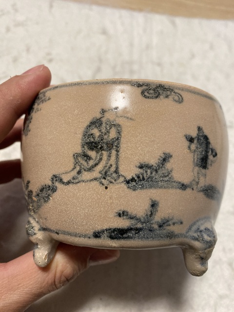 古玩陶瓷青花高士圖三足爐，可以清洗一下真品鑒賞圖