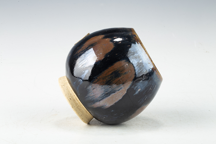 古玩陶瓷清·窯變釉雞心水盂拍賣，當(dāng)前價(jià)格376元