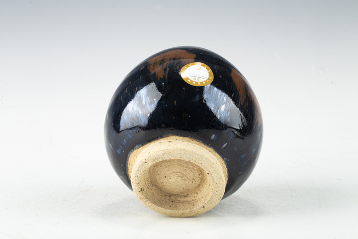 古玩陶瓷清·窯變釉雞心水盂拍賣，當(dāng)前價(jià)格376元