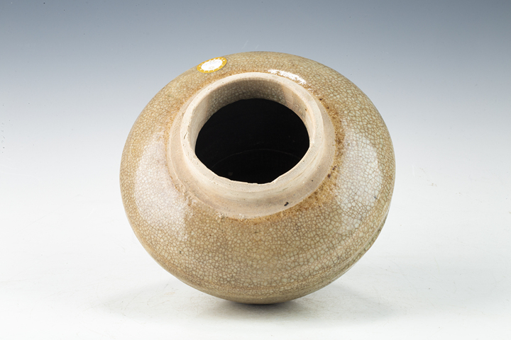 古玩陶瓷清·哥釉罐真品鑒賞圖