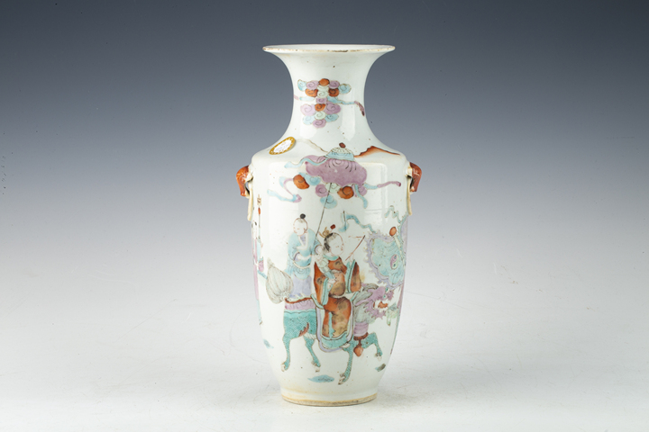 古玩陶瓷清晚·粉彩麒麟送子紋輔首瓶
拍賣，當前價格0元