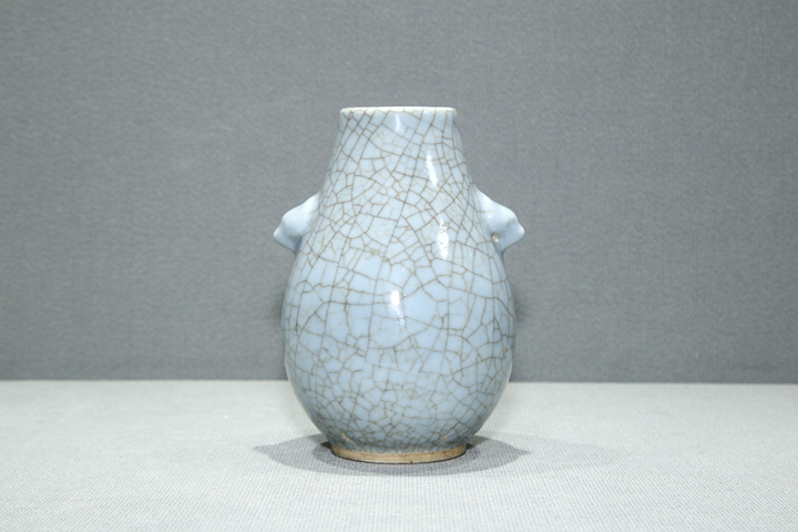 古玩陶瓷清晚期·天藍釉哥釉獸耳尊真品鑒賞圖