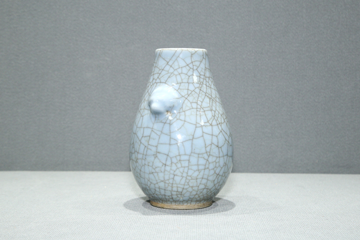 古玩陶瓷清晚期·天藍釉哥釉獸耳尊真品鑒賞圖