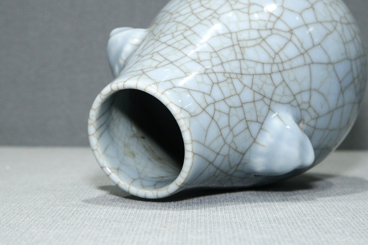 古玩陶瓷清晚期·天藍釉哥釉獸耳尊真品鑒賞圖