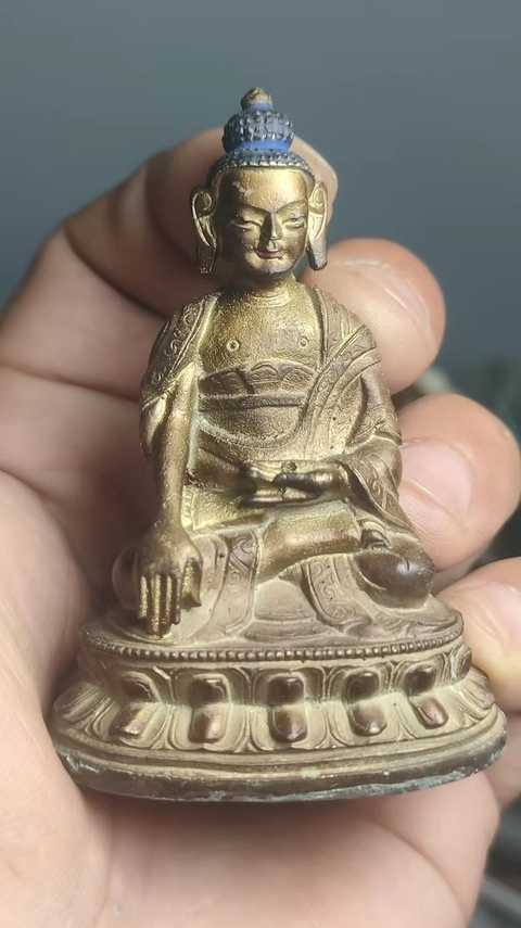 古玩銅器造像真品鑒賞圖