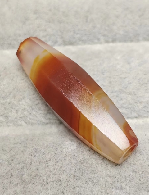 古玩玉器瑪瑙多棱珠真品鑒賞圖