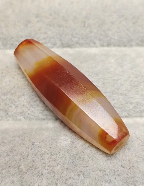 古玩玉器瑪瑙多棱珠真品鑒賞圖