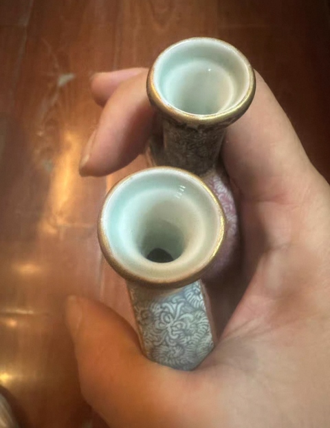 古玩陶瓷琺瑯彩花鳥紋雙聯瓶真品鑒賞圖