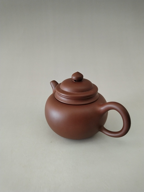 古玩雜項（薛良華）原礦紫泥掇只壺拍賣，當前價格568元