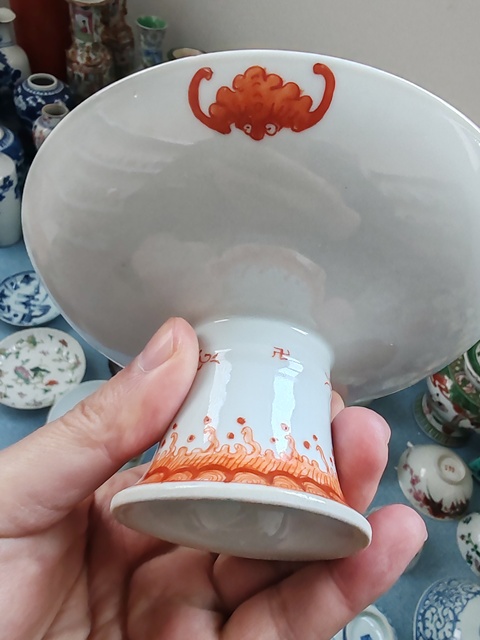 古玩陶瓷礬紅福壽花卉紋高足貢盤真品鑒賞圖