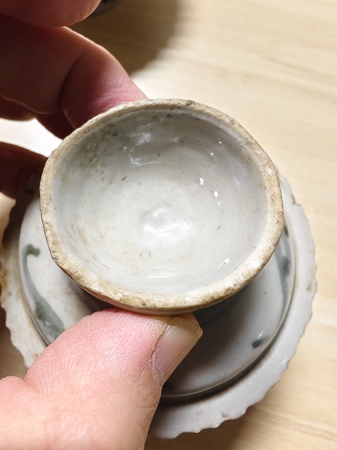 古玩陶瓷青花高足盤真品鑒賞圖