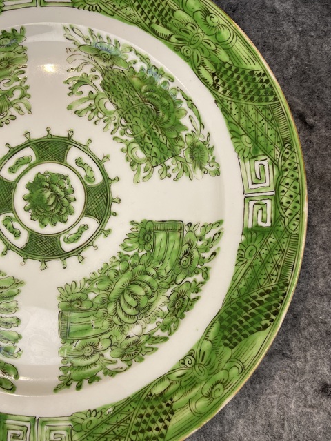 古玩陶瓷菲茨修紋廣彩盤真品鑒賞圖