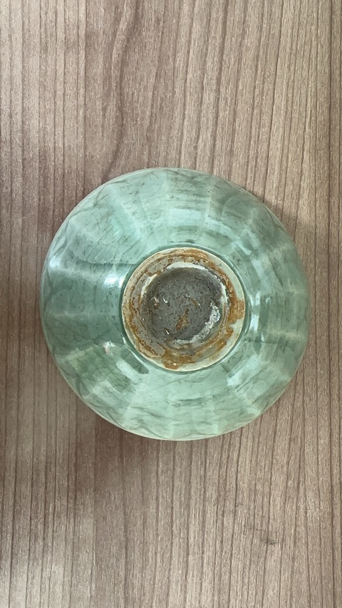 古玩陶瓷龍泉窯青釉蓮瓣紋碗真品鑒賞圖