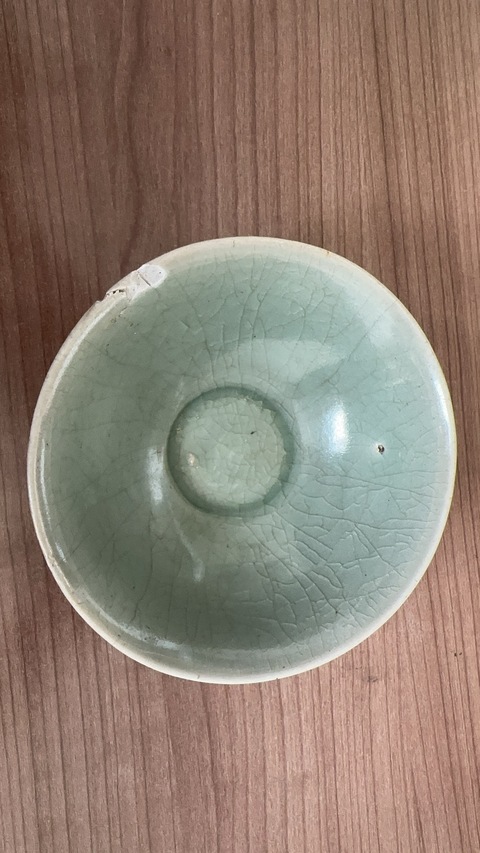 古玩陶瓷龍泉窯青釉蓮瓣紋碗真品鑒賞圖