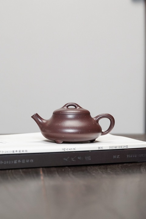 古玩雜項憨瓢紫砂壺【大師壺】【顧景舟大師高徒李昌鴻】真品鑒賞圖
