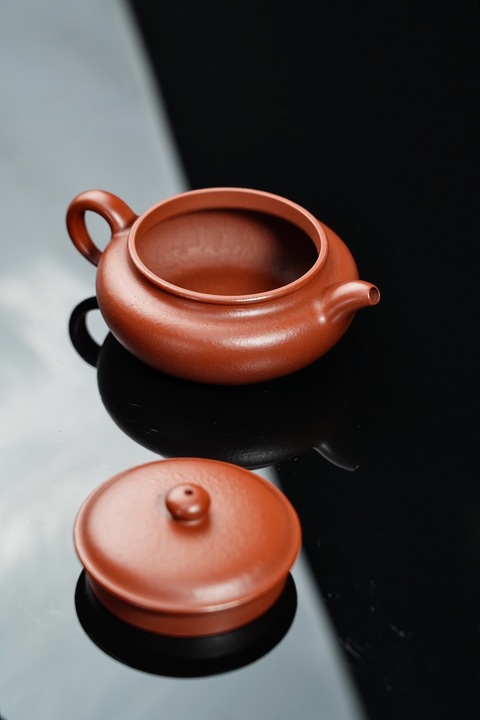 古玩雜項扁腹紫砂壺【全手工】【粗砂皺皮朱泥】真品鑒賞圖