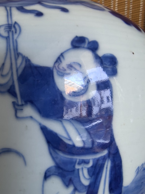 古玩陶瓷青花麒麟送子紋人頭罐真品鑒賞圖