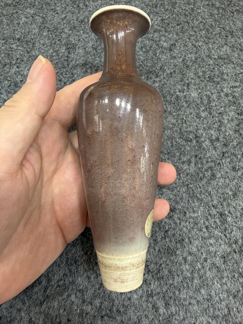 古玩陶瓷豇豆紅釉柳葉瓶真品鑒賞圖