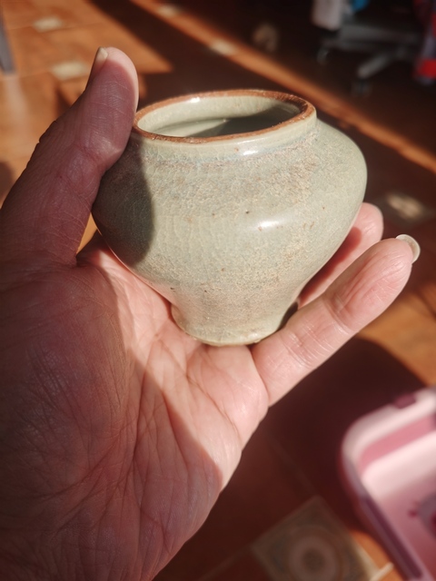 古玩陶瓷龍泉青釉小罐真品鑒賞圖