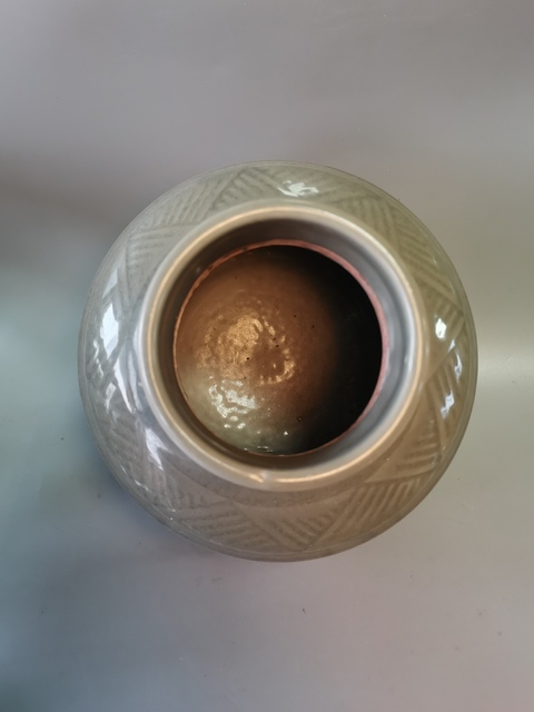 古玩陶瓷青釉剔刻花囊真品鑒賞圖