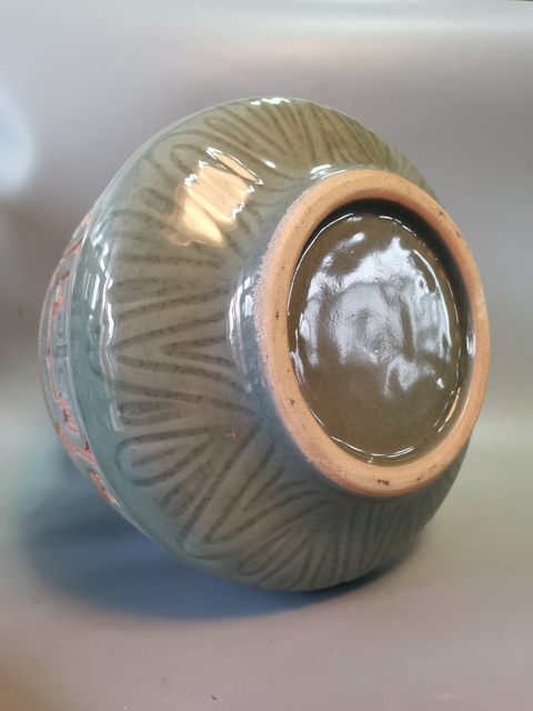 古玩陶瓷青釉剔刻花囊真品鑒賞圖