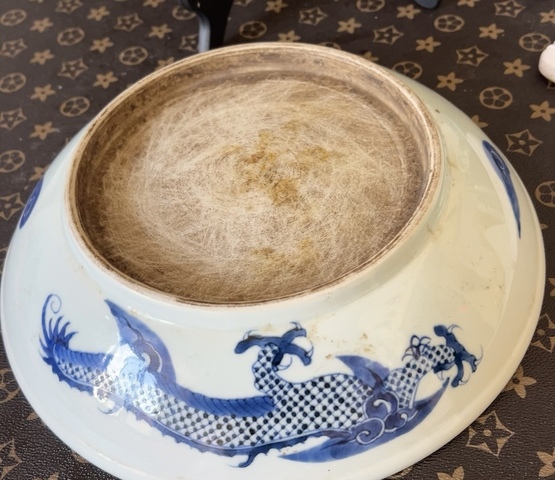 古玩陶瓷青花過墻龍紋盤，疑似復窯真品鑒賞圖