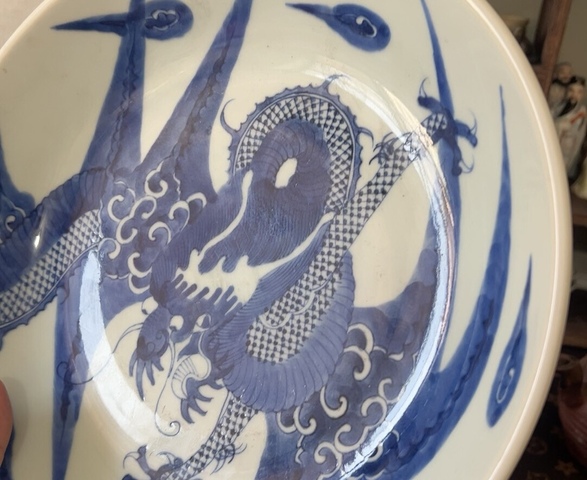 古玩陶瓷青花過墻龍紋盤，疑似復窯真品鑒賞圖