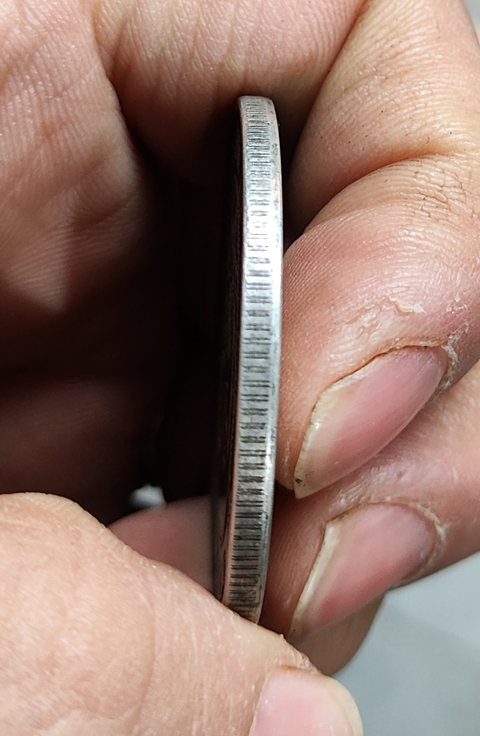 古玩錢幣中華民國開國紀念幣孫像壹圓真品鑒賞圖