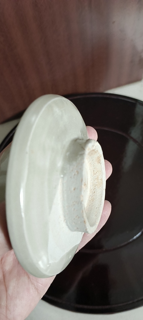 古玩陶瓷龍泉青瓷盞托真品鑒賞圖