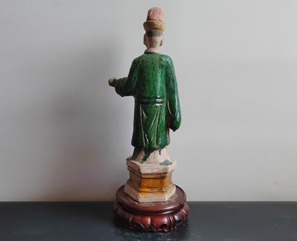 古玩陶瓷明代·三彩人物立俑真品鑒賞圖