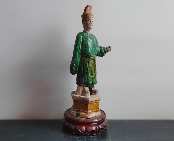 古玩陶瓷明代·三彩人物立俑真品鑒賞圖