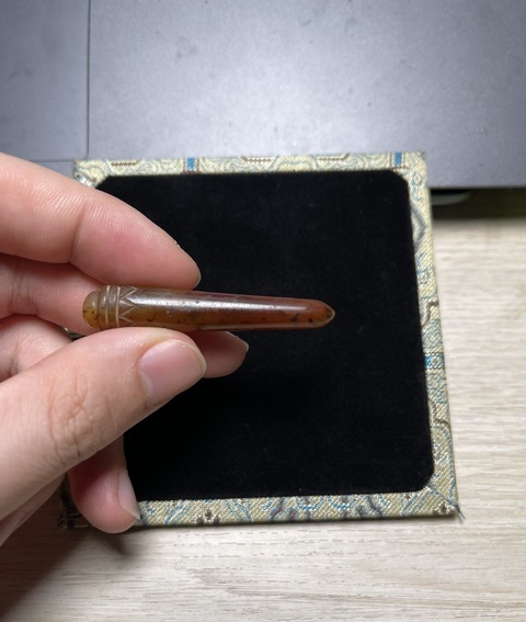 古玩玉器岫巖玉墜真品鑒賞圖