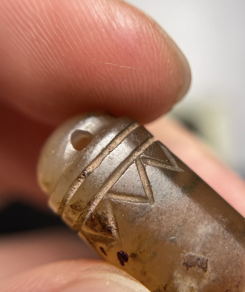 古玩玉器岫巖玉墜真品鑒賞圖