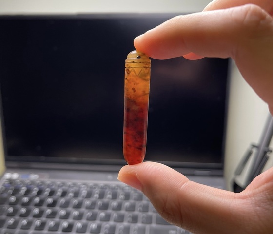 古玩玉器岫巖玉墜真品鑒賞圖