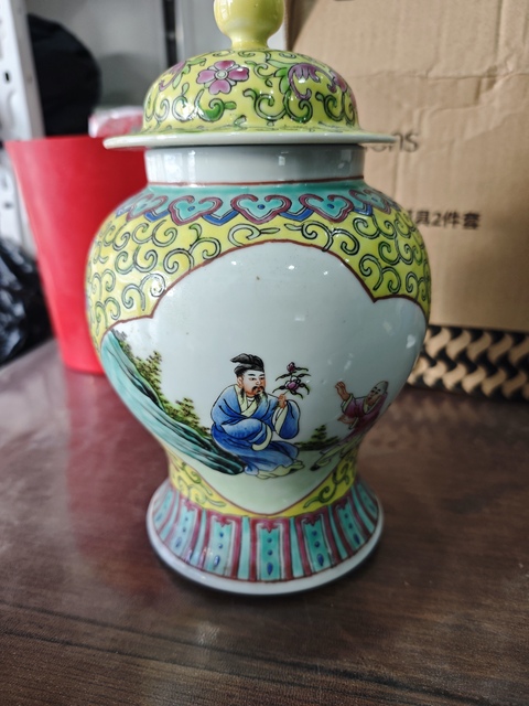 古玩陶瓷粉彩將軍罐真品鑒賞圖