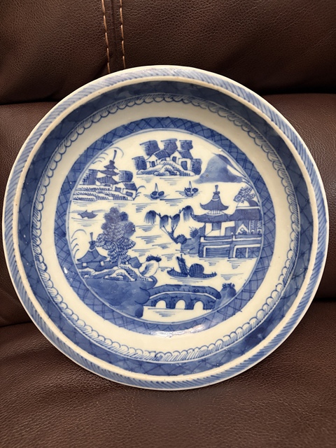 古玩陶瓷青花山水樓閣紋盤真品鑒賞圖