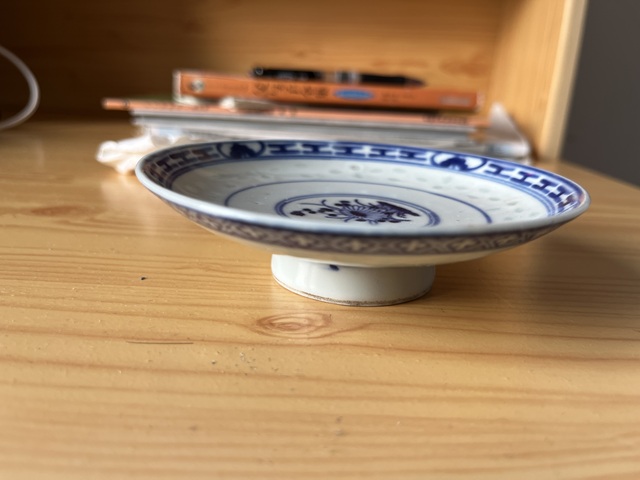 古玩陶瓷青花玲瓏瓷蓋碗真品鑒賞圖