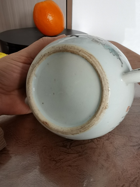 古玩陶瓷淺絳彩人物詩文參壺真品鑒賞圖