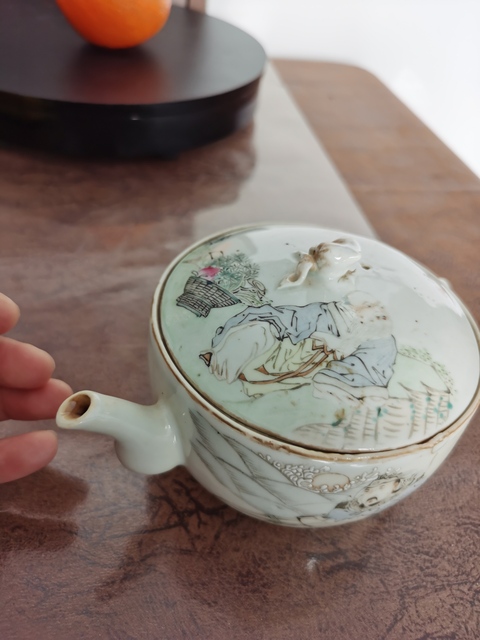 古玩陶瓷淺絳彩人物詩文參壺真品鑒賞圖