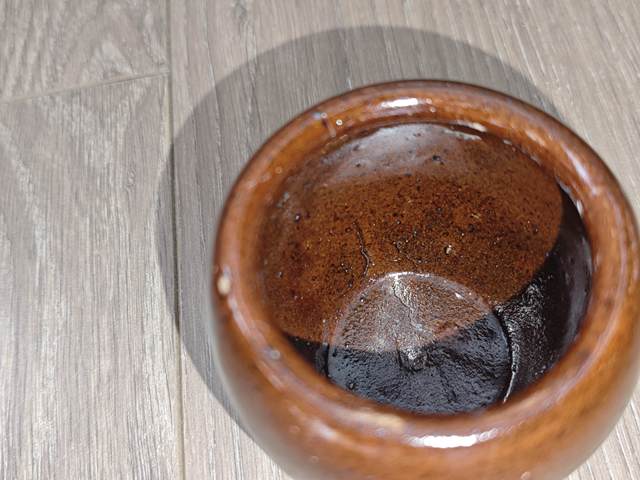 古玩陶瓷醬釉小缸真品鑒賞圖