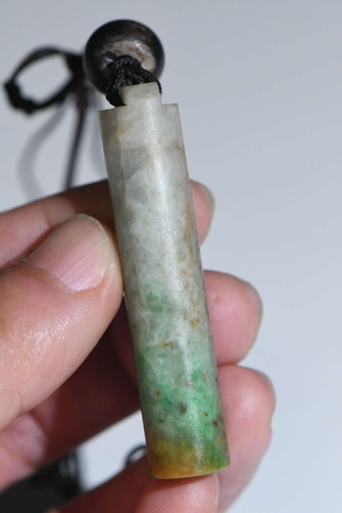 古玩玉器翡翠雕“素紋翎管”真品鑒賞圖